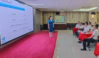 在书香中探寻利润的密码——合肥伟易博2024首届念书会《创立利润》